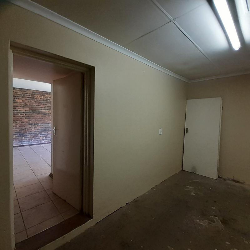 To Let 3 Bedroom Property for Rent in Vaalpark Free State